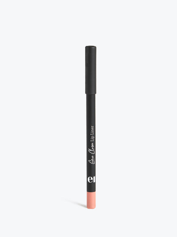 Lip Liner Come Closer